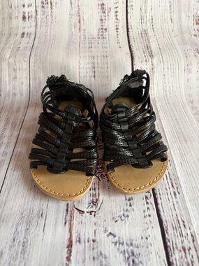 Old Navy Black Strappy Gladiator Sandals for Kids
